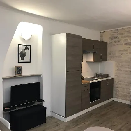 Appartement Climatise Barjac Centre Ville Exterior foto