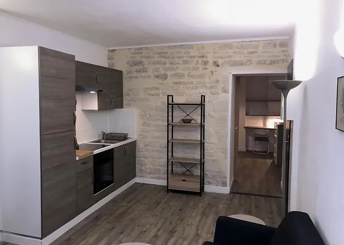 Appartement Climatise Barjac Centre Ville