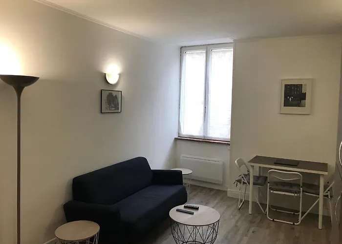 Appartement Climatise Barjac Centre Ville