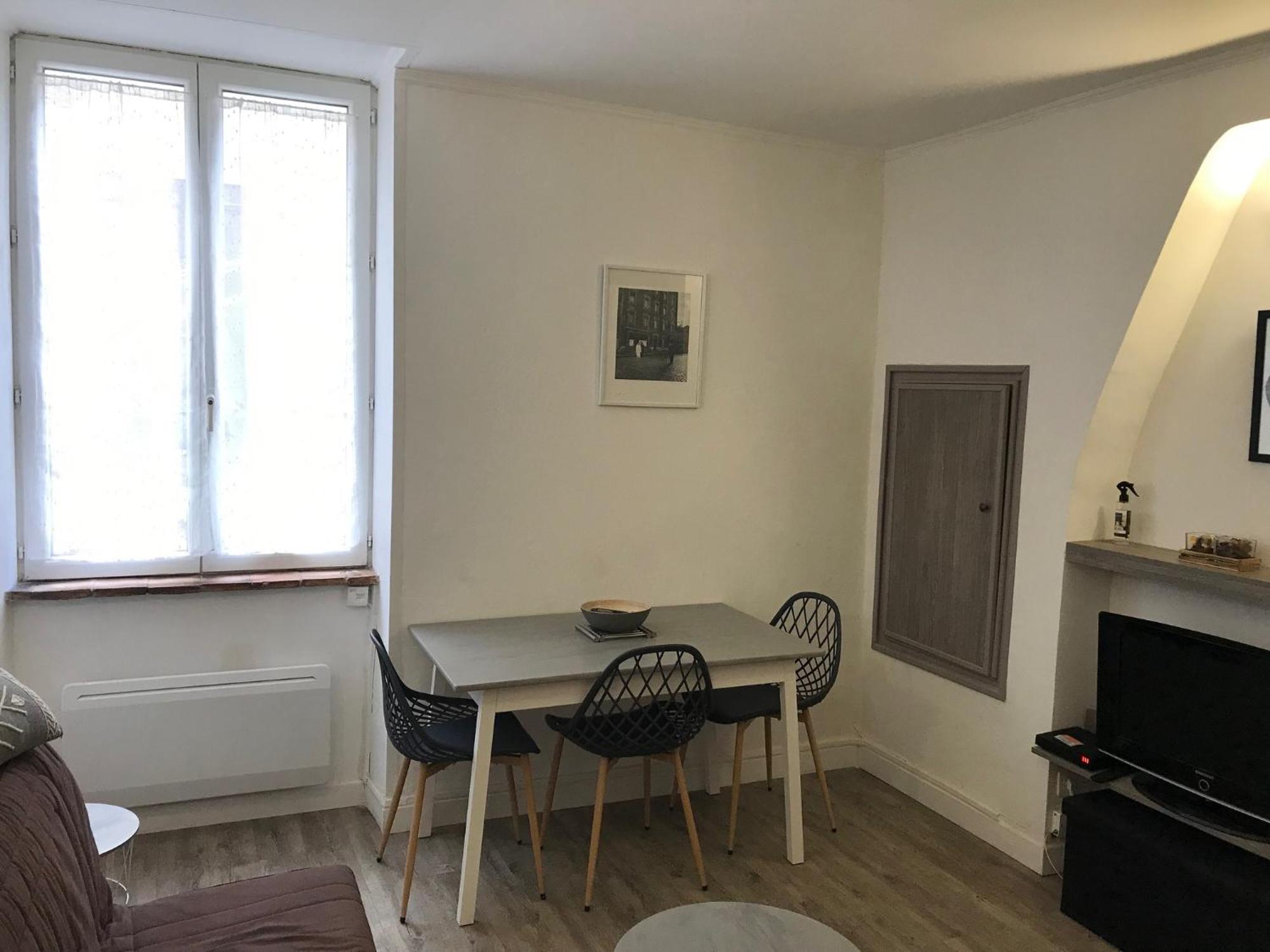 Appartement Climatise Barjac Centre *